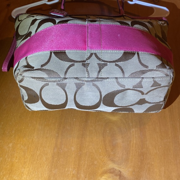 Coach Purse - Picture 10 of 15